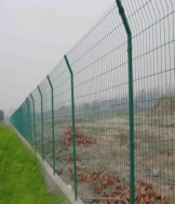 双边护栏在养殖场中有哪些作用
